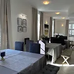 Apart-hotel Island 3*