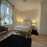 Island Apart-hotel 3*