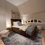 Island 3*