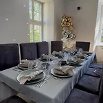 Island Apart-hotel 3*