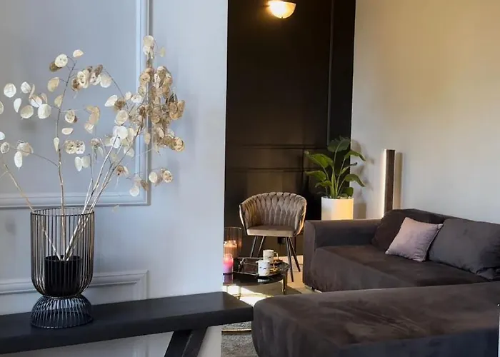 Island 公寓式酒店 3*